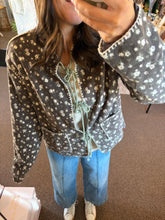 Load image into Gallery viewer, Moss Fields Fleece Tie Jacket