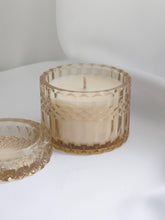 Load image into Gallery viewer, Luxe Candle: Candy Cane