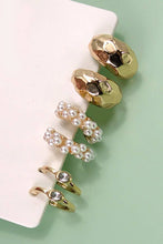 Load image into Gallery viewer, Pearl Diamond Cut Trio Earrings