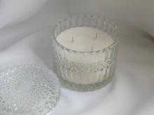 Load image into Gallery viewer, 10.5oz Crystal Glass Soy Candle - Wine Country Scented