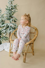 Load image into Gallery viewer, Candy Cane Lane Bamboo 2pc Set