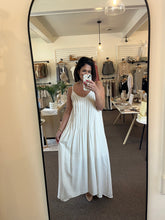Load image into Gallery viewer, Ivory Breeze Maxi