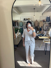Load image into Gallery viewer, Ditsy Floral Set