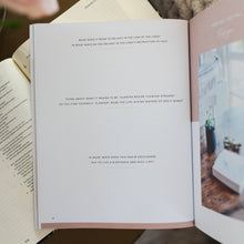Load image into Gallery viewer, Delight Bible Study