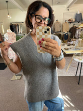 Load image into Gallery viewer, Hadley Sweater Vest
