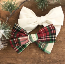 Load image into Gallery viewer, Christmas Ivory Bow Clip
