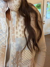 Load image into Gallery viewer, Multi Pattern Quilted Vest
