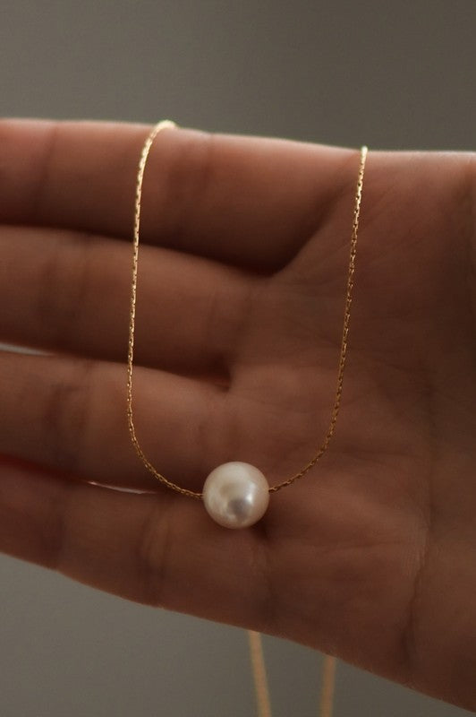 Single Pearl Necklace