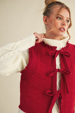 Load image into Gallery viewer, Dainty Quilted Lace Vest - Red
