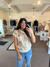 Load image into Gallery viewer, Melissa Floral Top
