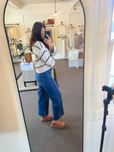 Load image into Gallery viewer, Indy High Rise Crop Jean
