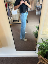 Load image into Gallery viewer, 90s Cuffed Jeans
