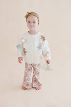 Load image into Gallery viewer, Daisy Bloom Cardigan
