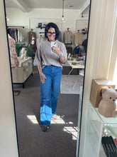 Load image into Gallery viewer, Marley Straight Distressed Jeans
