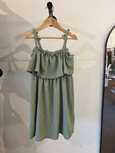 Load image into Gallery viewer, Kids Green Dress
