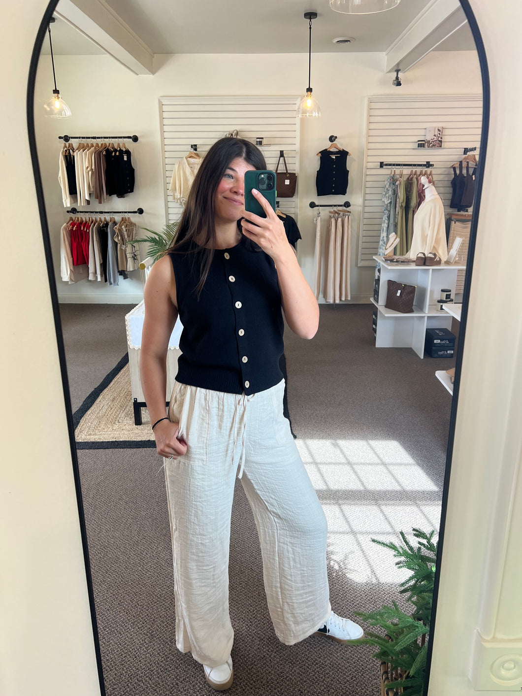 Evelyn Wide Leg Pant
