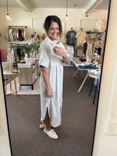 Load image into Gallery viewer, Striped Linen Midi Dress
