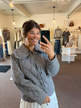 Load image into Gallery viewer, Jules Plaid Jacket
