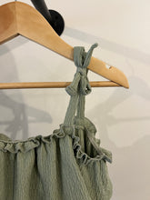 Load image into Gallery viewer, Kids Green Dress
