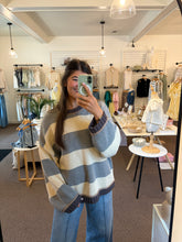 Load image into Gallery viewer, Cabin Cozy Knit - Grey/Cream
