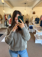 Load image into Gallery viewer, Dahlia Sweater - Mocha
