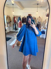Load image into Gallery viewer, Brielle Ruffle Collar Denim Dress

