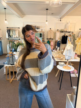 Load image into Gallery viewer, Cabin Cozy Knit - Grey/Cream

