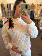 Load image into Gallery viewer, Pastel Floral Quilted Set
