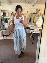 Load image into Gallery viewer, Boardwalk Breeze Joggers
