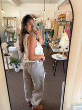Load image into Gallery viewer, Molly Textured Pant - Mocha
