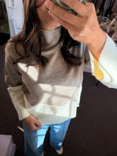 Load image into Gallery viewer, Latte Color Block Sweater
