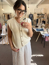 Load image into Gallery viewer, Roselyn Top - Natural
