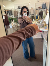 Load image into Gallery viewer, Basic V-Neck Long Sleeve - Brown

