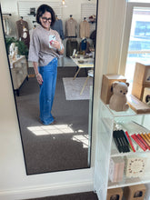 Load image into Gallery viewer, Marley Straight Distressed Jeans
