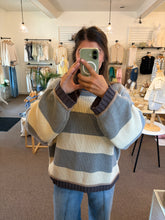 Load image into Gallery viewer, Cabin Cozy Knit - Grey/Cream
