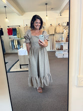 Load image into Gallery viewer, Moxy Midi Dress
