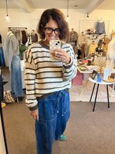 Load image into Gallery viewer, Brenna Heathered Knit Sweater
