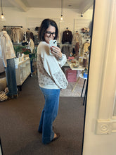 Load image into Gallery viewer, Ditsy Floral Quilted Pullover
