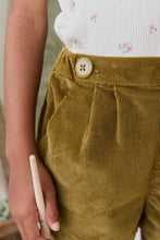 Load image into Gallery viewer, Jardine Short - Chrysanthemum
