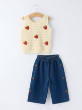 Load image into Gallery viewer, Spring Strawberry Baby Girl Set
