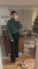 Load and play video in Gallery viewer, Evergreen semi-cropped turtleneck sweater
